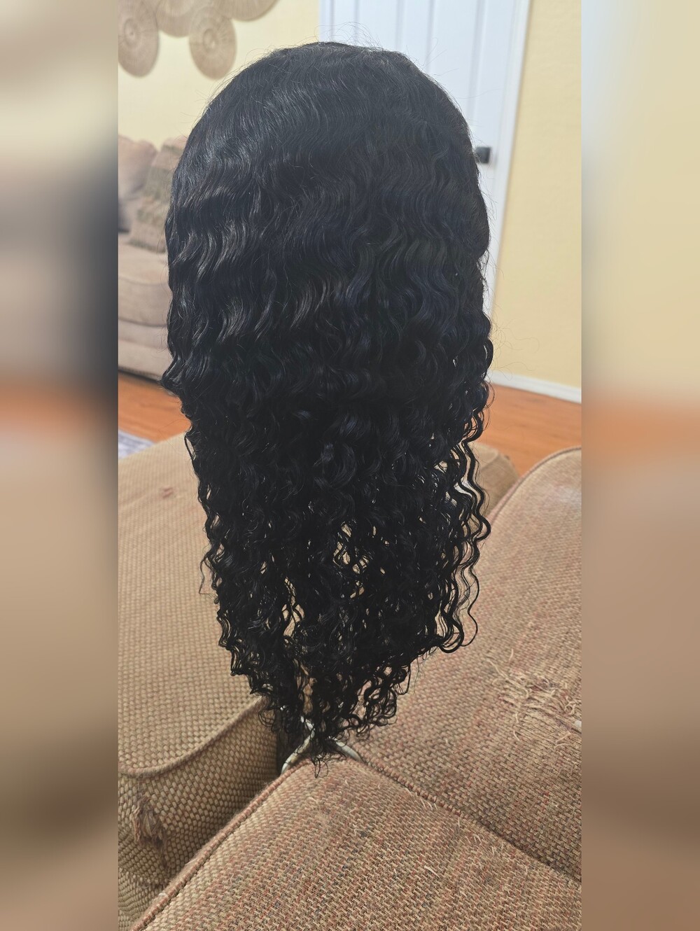 Lace Front Curly Wig — Black Natural Wave 20" - Picture 3 of 9